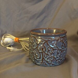 Elegant yankee candle  scenterpiece easy melt cap warmer